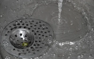 Desentupimento de pia em Itaipava: por que minha pia entope com tanta frequência?